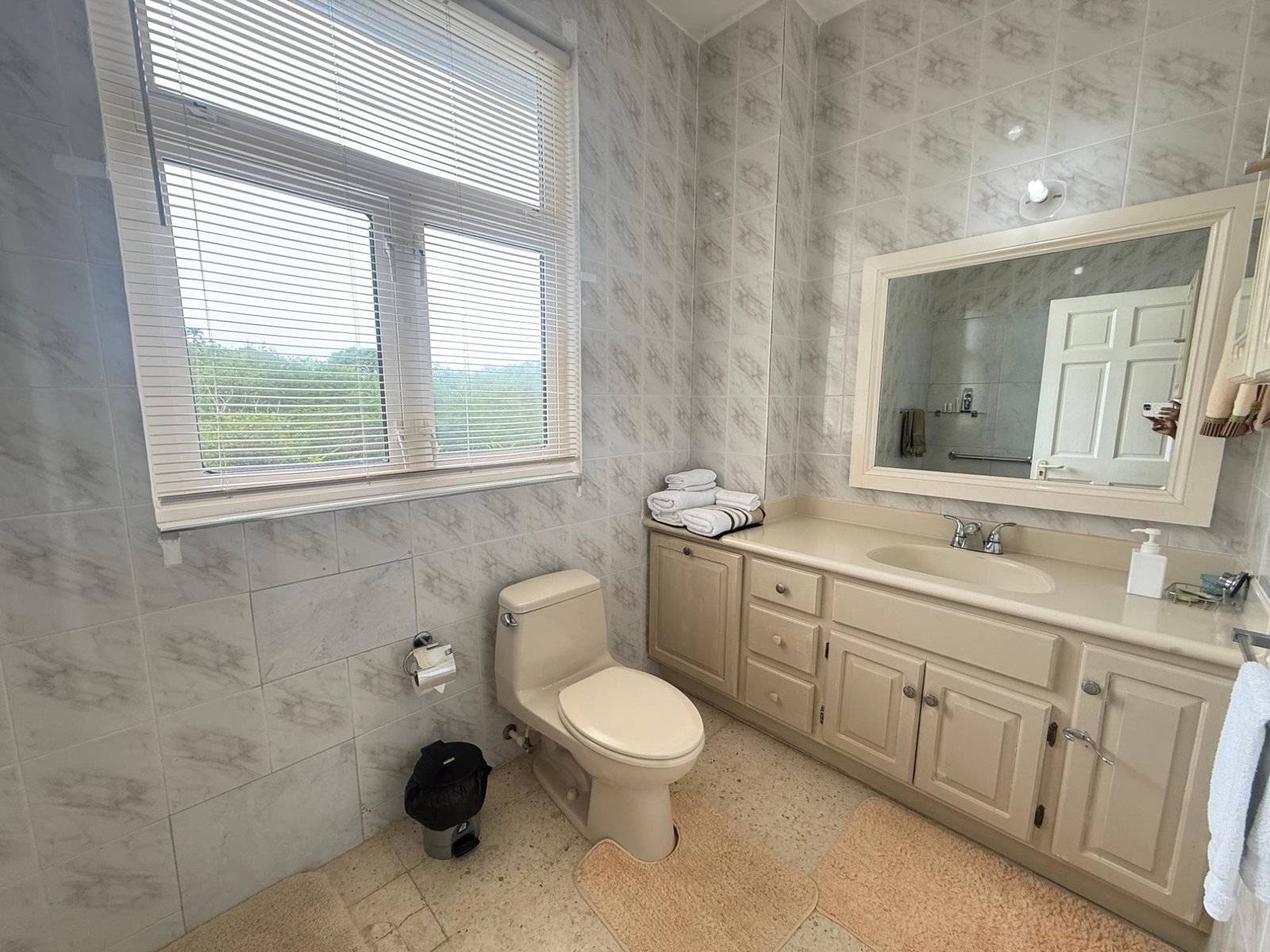 Seventh image of 35 Ocean Ridge in Ocean Ridge, St. Mary, Jamaica - property is For Rent