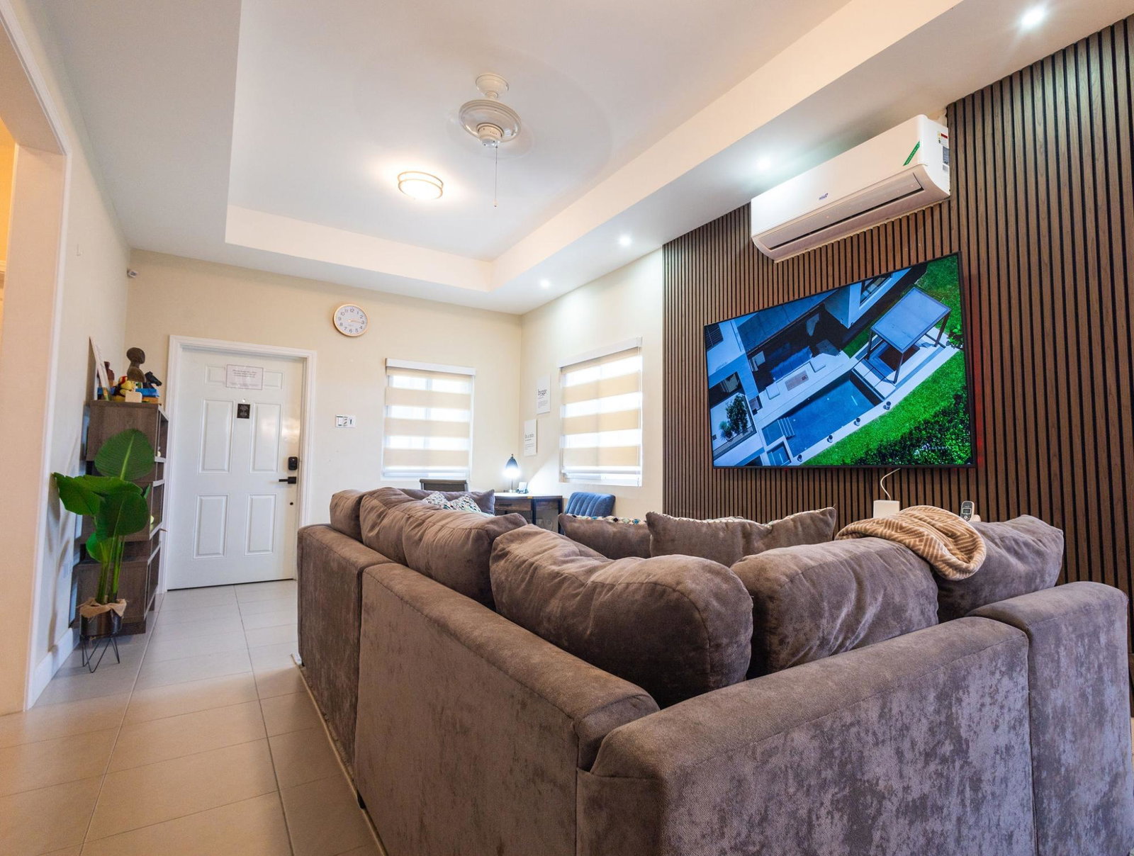 Eighth image of 242 Seashore West in Lucea, Hanover, Jamaica - property is For Rent