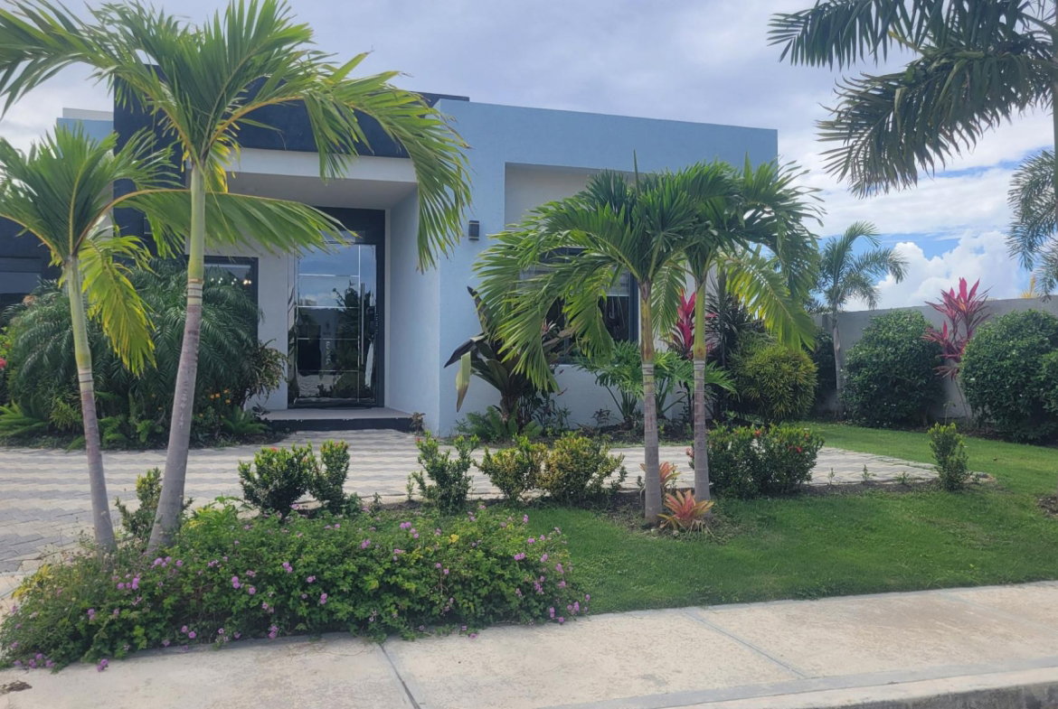 Third image of 450- Paradisiac Beach Club in Richmond, St. Ann, Jamaica - property is For Sale