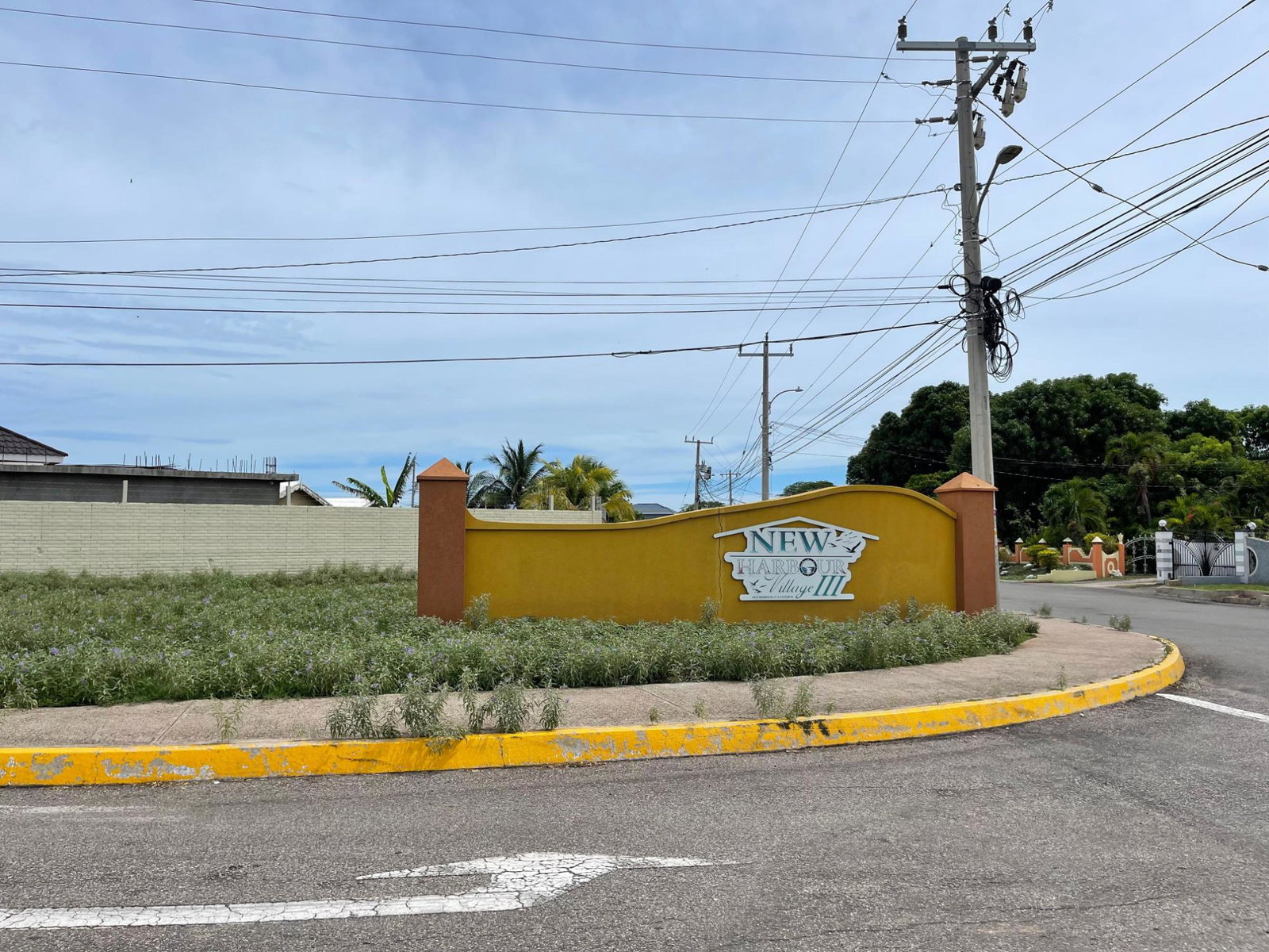 Second image of 85 Myrtle Place in Old Harbour, St. Catherine, Jamaica - property is For Rent