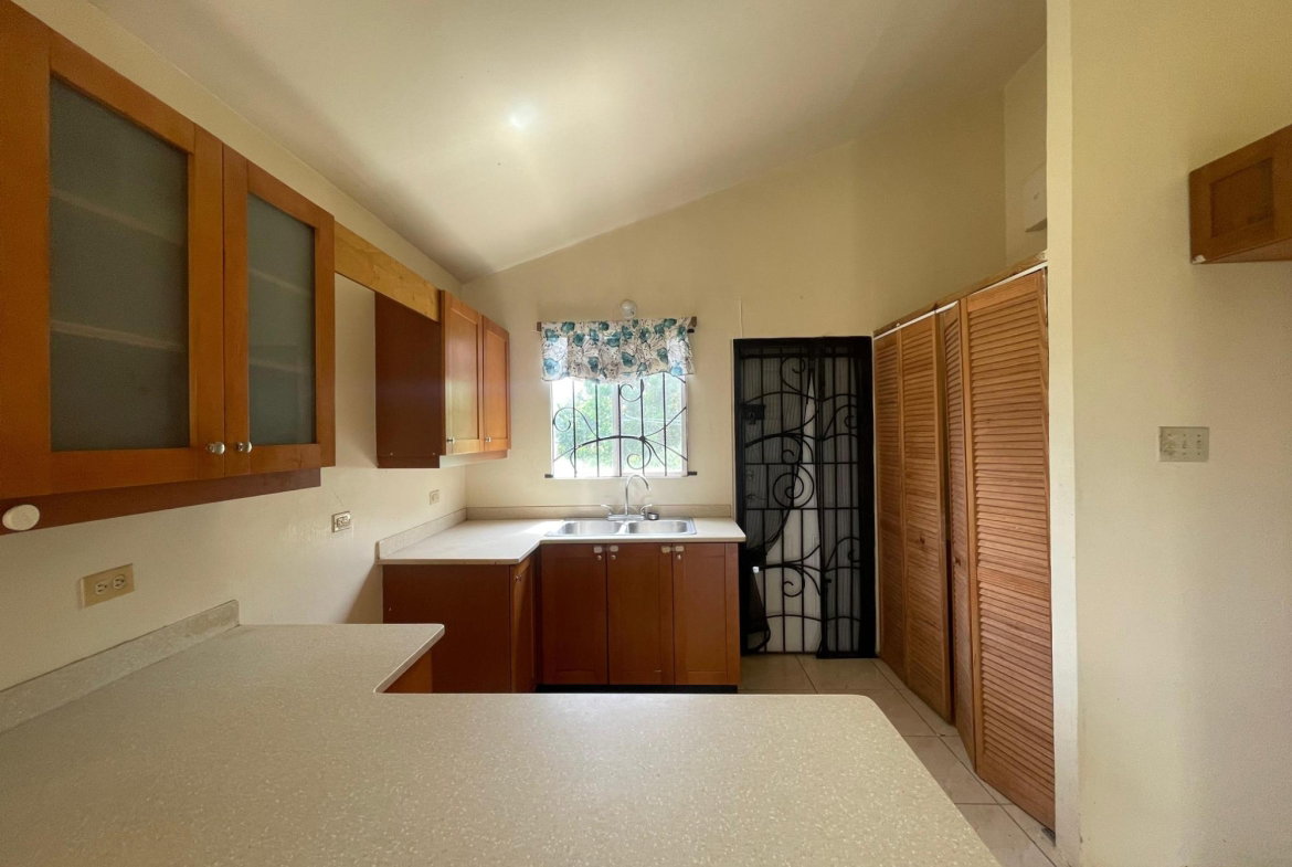 Twelfth image of 85 Myrtle Place in Old Harbour, St. Catherine, Jamaica - property is For Rent