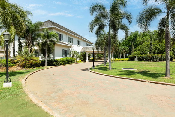First image of 1 Montrose Road in Kingston 10, St. Andrew, Jamaica - property is For Sale