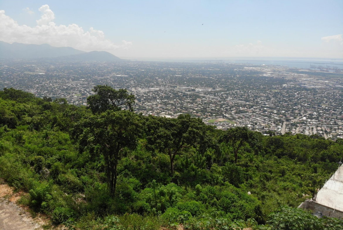 Twelfth image of 23 Pinewood Drive in Red Hills, St. Andrew, Jamaica - property is For Sale