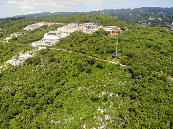 Sixth image of 23 Pinewood Drive in Red Hills, St. Andrew, Jamaica - property is For Sale