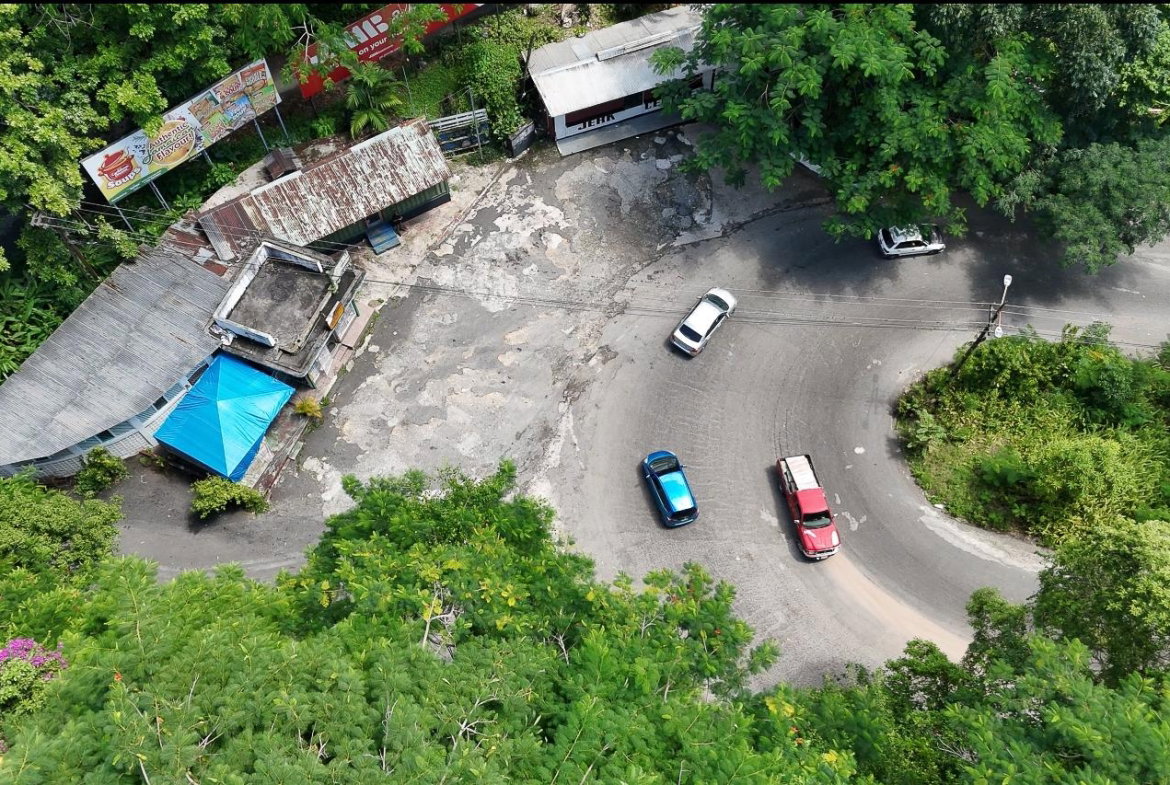 Fourth image of Red Gal Ring in Constant Spring P.O., St. Andrew, Jamaica - property is For Sale