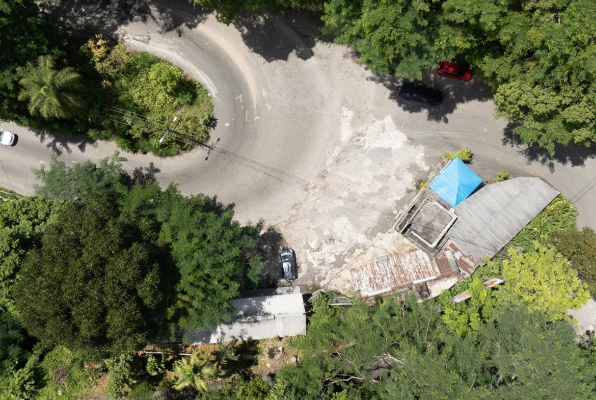 Fifth image of Red Gal Ring in Constant Spring P.O., St. Andrew, Jamaica - property is For Sale