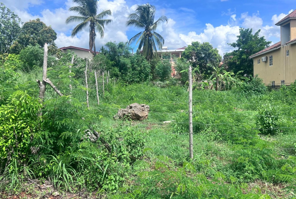 Second image of 403 st Livingston Green Acres in Green Acres, St. Catherine, Jamaica - property is For Sale