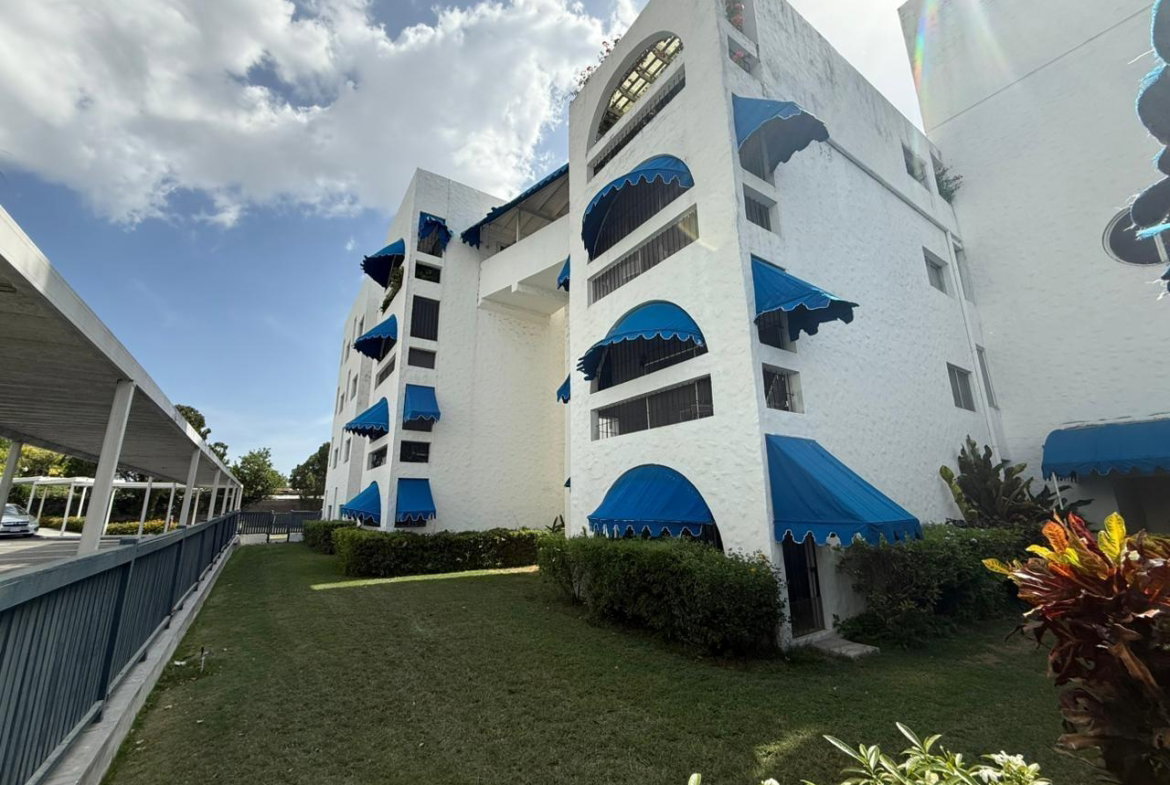 Second image of 3f-17 Kingsway Avenue in Kingston 10, St. Andrew, Jamaica - property is For Rent