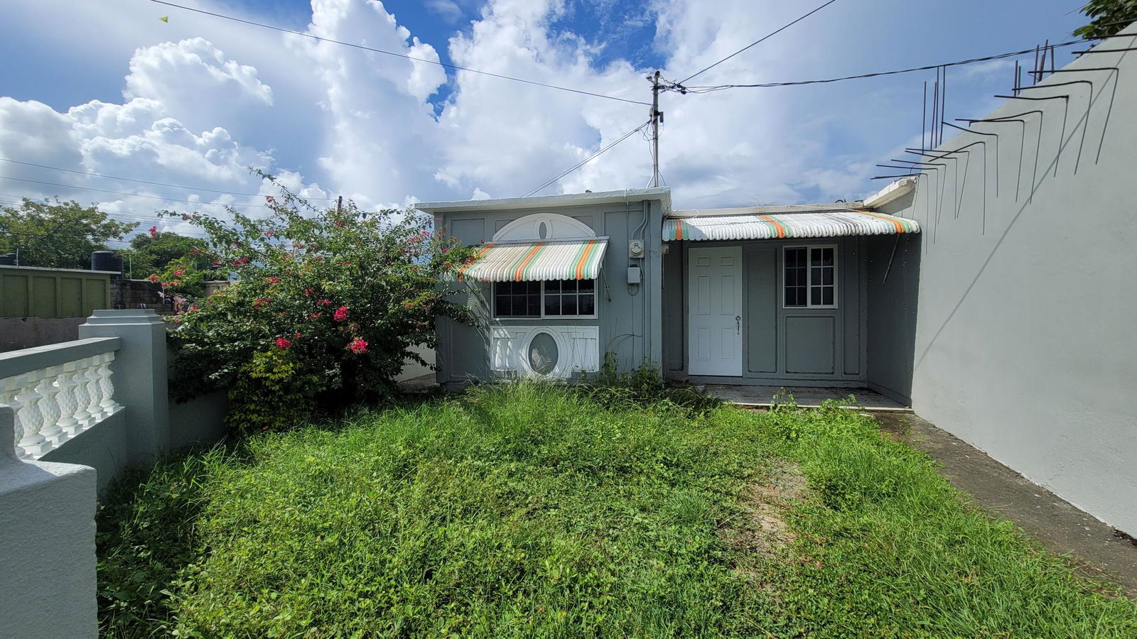 Tenth image of 135 North East 20th Street in Greater Portmore, St. Catherine, Jamaica - property is For Rent
