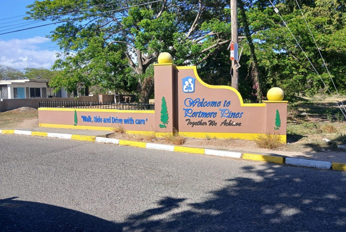First image of 325 Allamanda Drive, Portmore in Portmore Pines, St. Catherine, Jamaica - property is For Rent