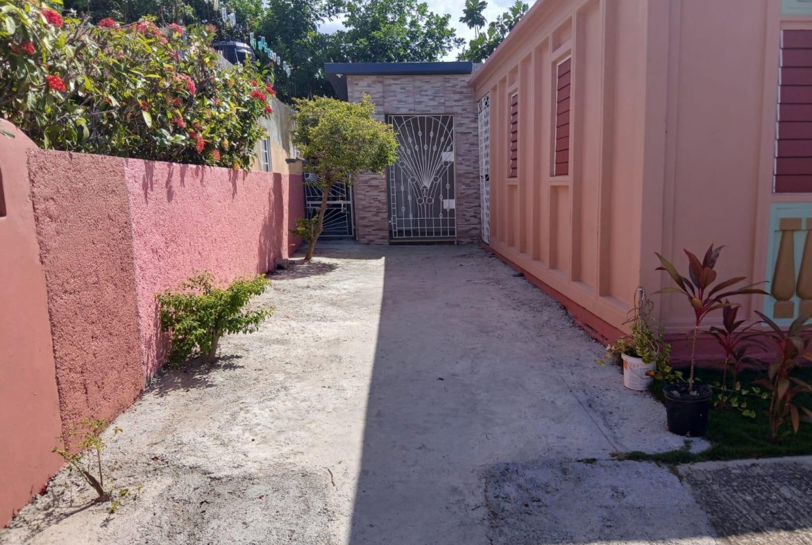 Third image of 325 Allamanda Drive, Portmore in Portmore Pines, St. Catherine, Jamaica - property is For Rent