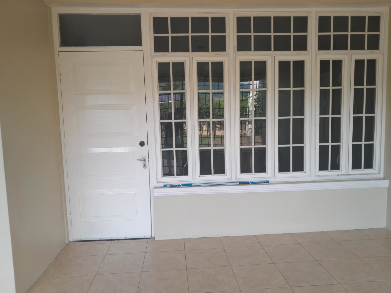 Renovated-3-Bedroom-House-for-Rent-in-Blue-Castle-Drive-St.-Andrew-Jamaica Third image of Blue Castle Drive in Kingston 6, St. Andrew, Jamaica - property is For Rent