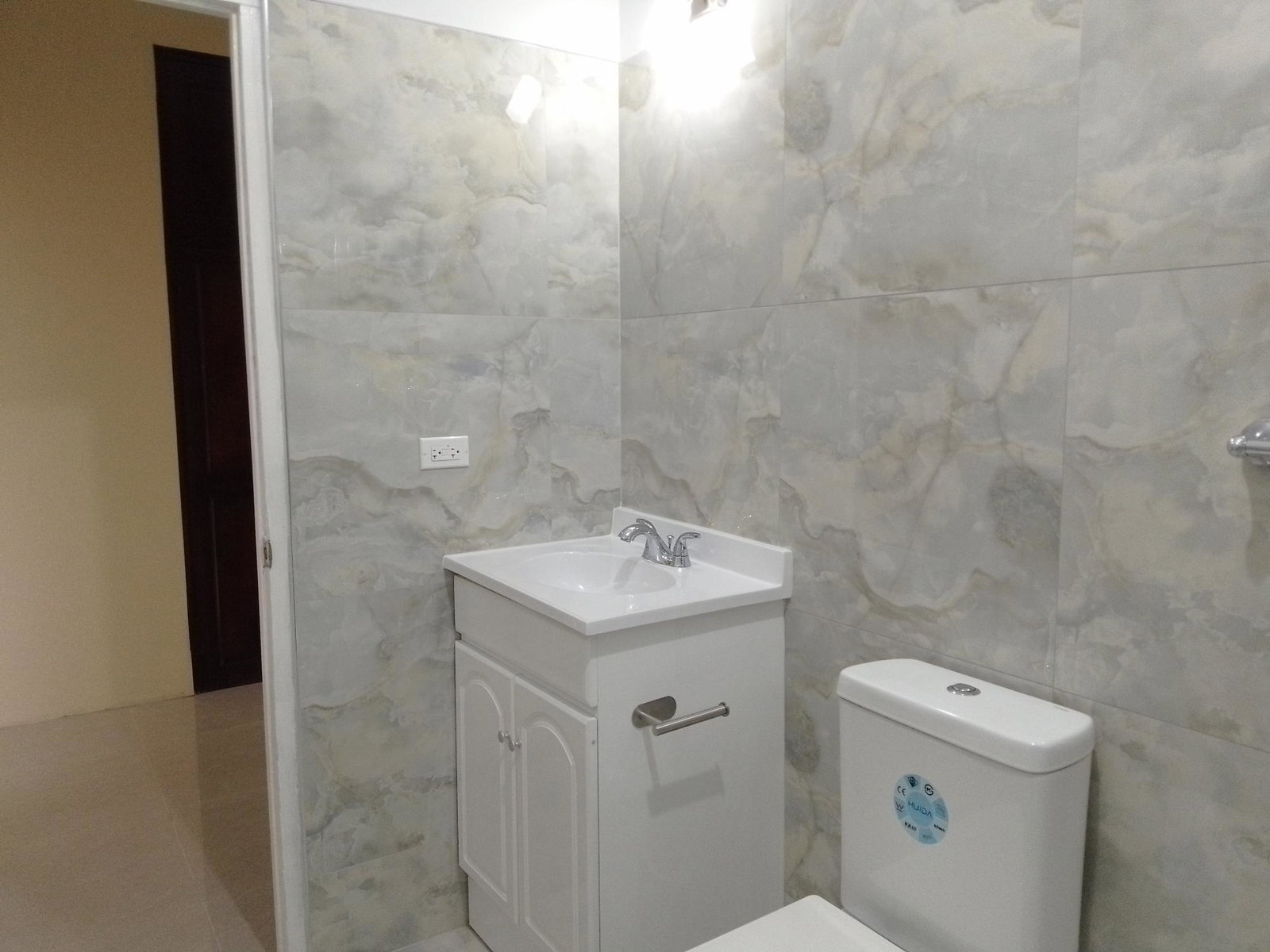 Fourteenth image of Druesdale Avenue in Kingston 19, St. Andrew, Jamaica - property is For Rent