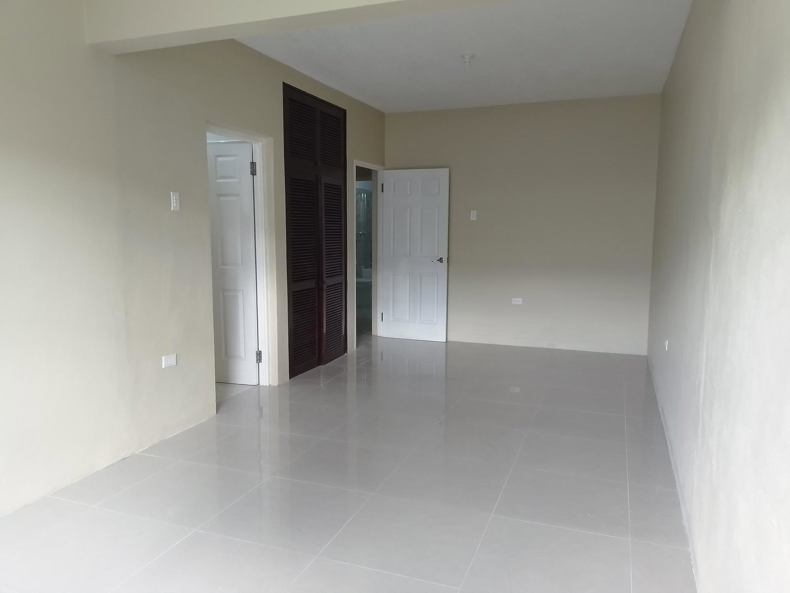 Sixteenth image of Druesdale Avenue in Kingston 19, St. Andrew, Jamaica - property is For Rent