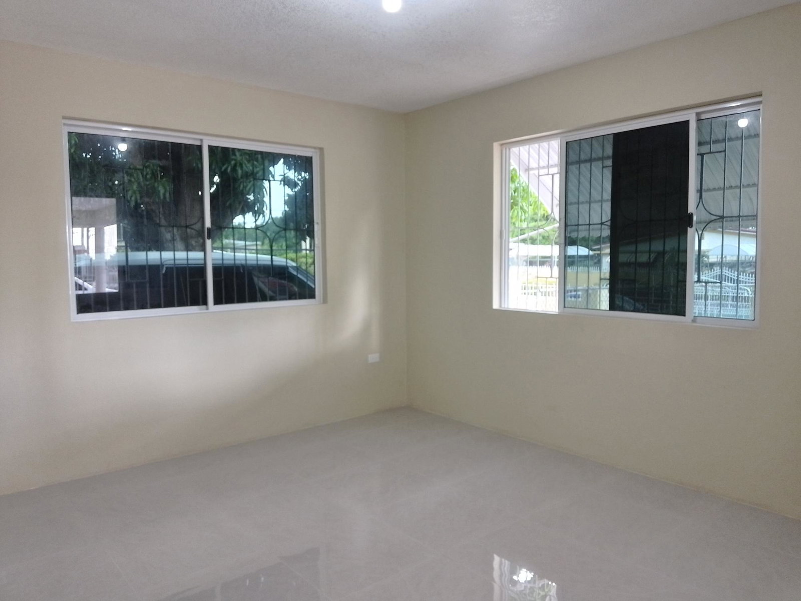Fourth image of Druesdale Avenue in Kingston 19, St. Andrew, Jamaica - property is For Rent
