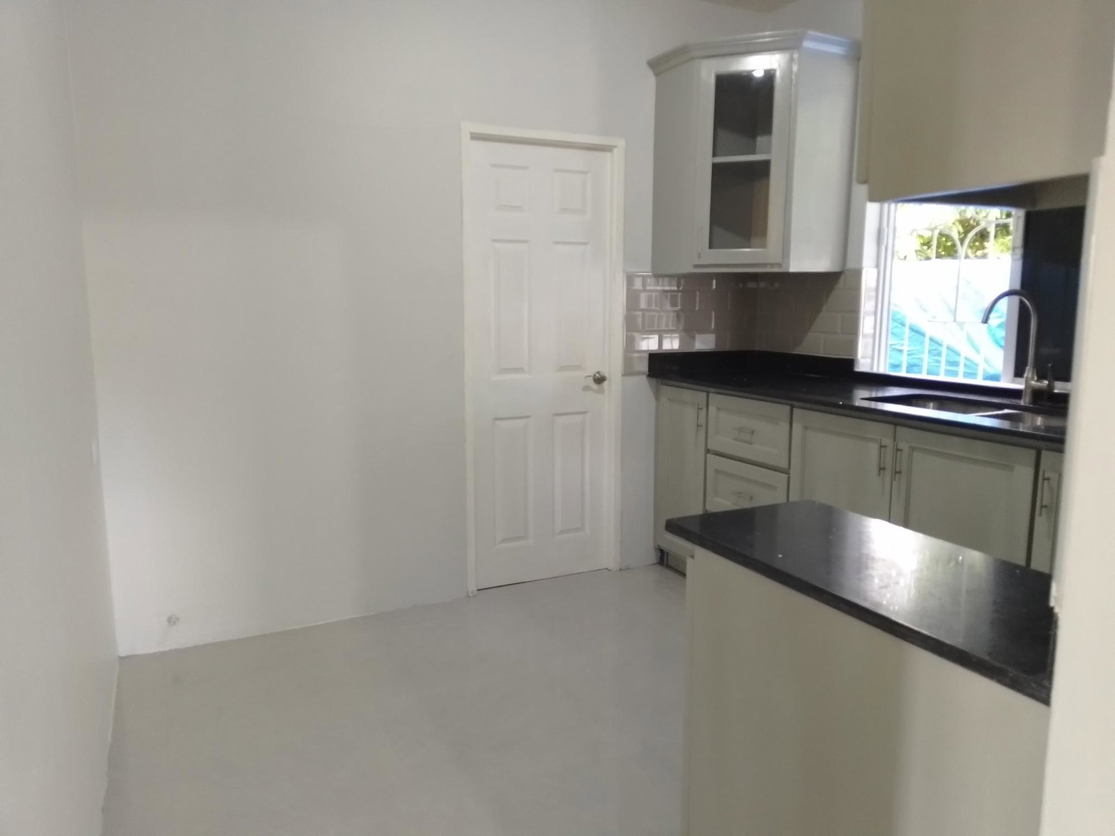 Sixth image of Druesdale Avenue in Kingston 19, St. Andrew, Jamaica - property is For Rent