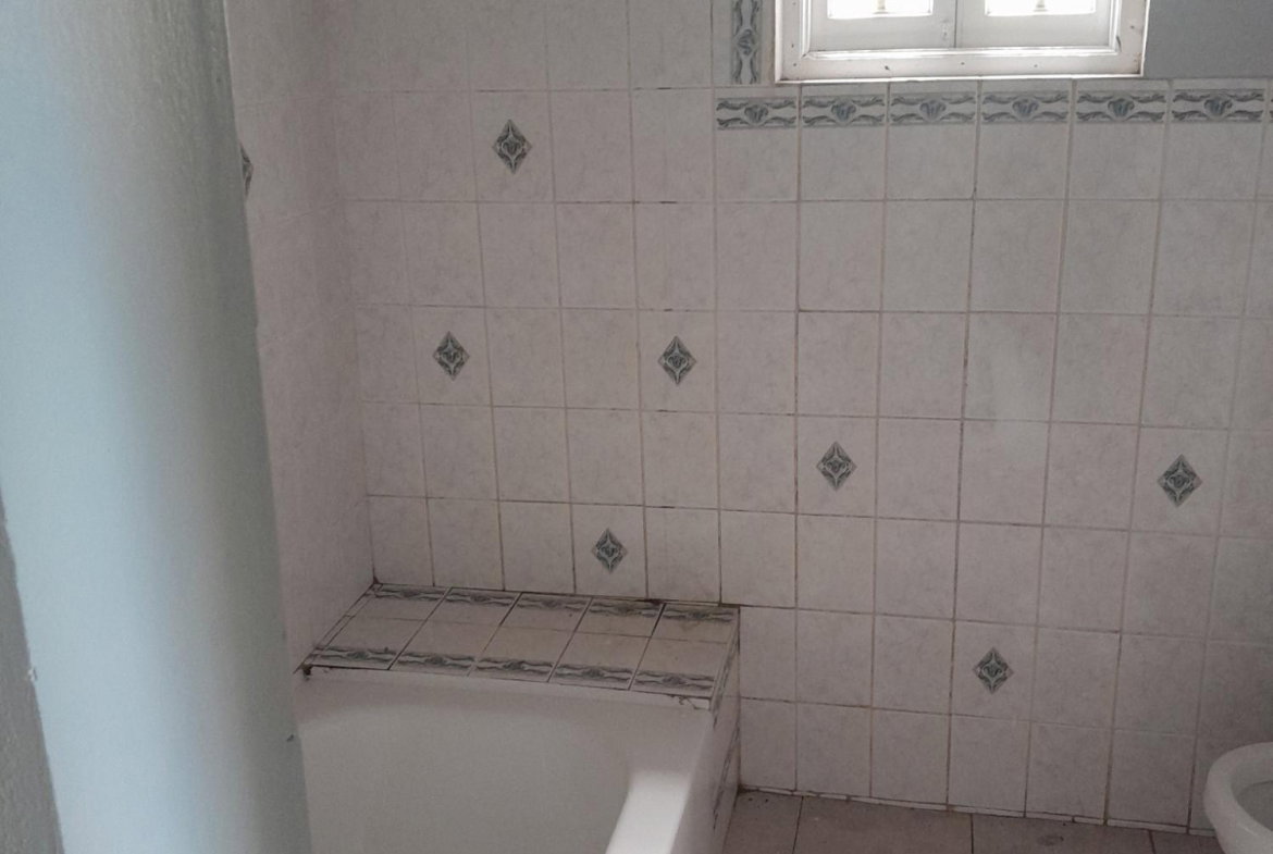 Seventh image of 72 Mahoe Drive, Maryfield es in KITSON TOWN, St. Catherine, Jamaica - property is For Sale