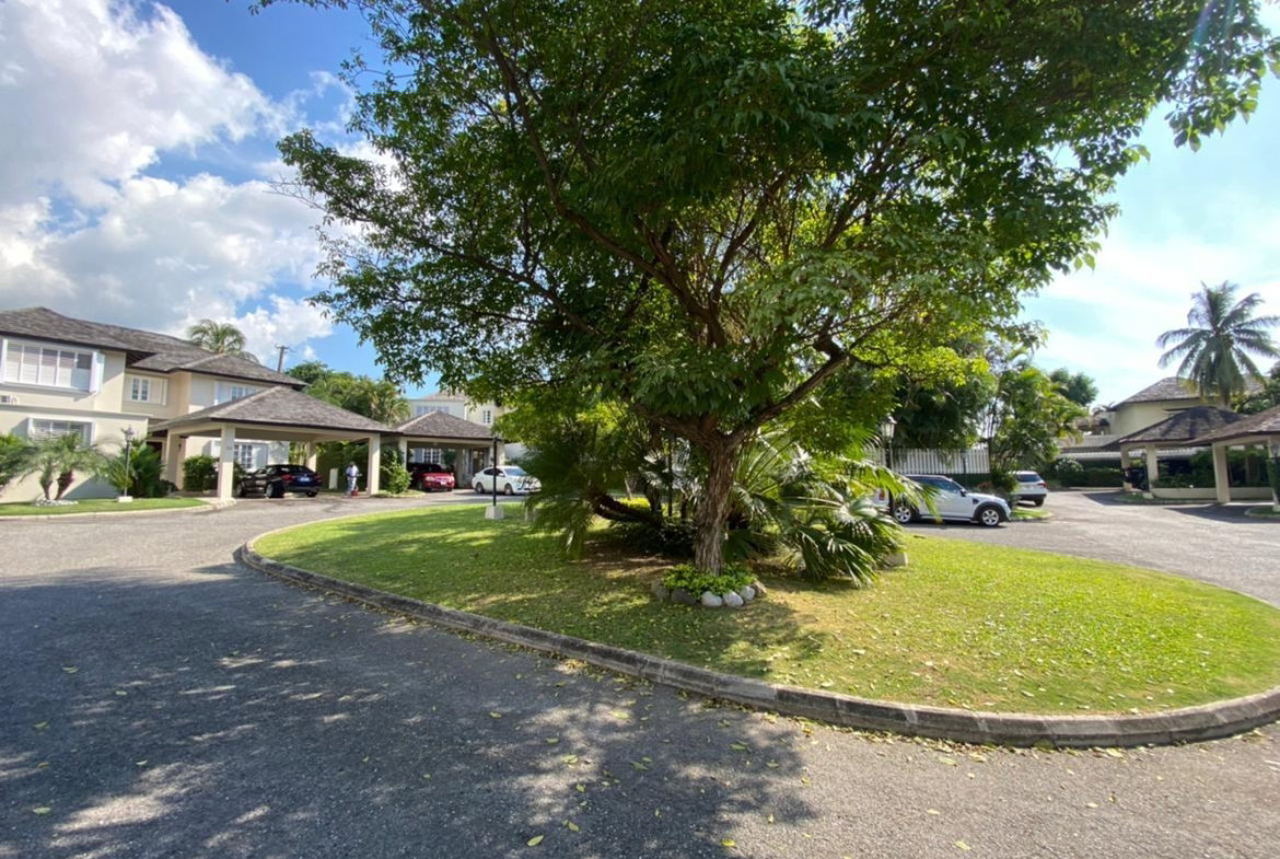 Fifth image of 11-76 Barbican Road in Kingston 6, St. Andrew, Jamaica - property is For Rent