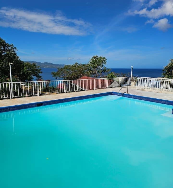 Seventh image of 1008- 11 Queens Dr., St. James in Montego Bay, St. James, Jamaica - property is For Sale