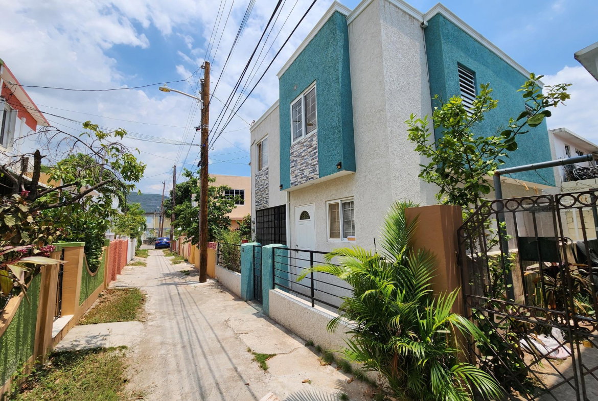 First image of 2-18 Doreen Mews, Stadium Gar in Kingston 5, St. Andrew, Jamaica - property is For Rent