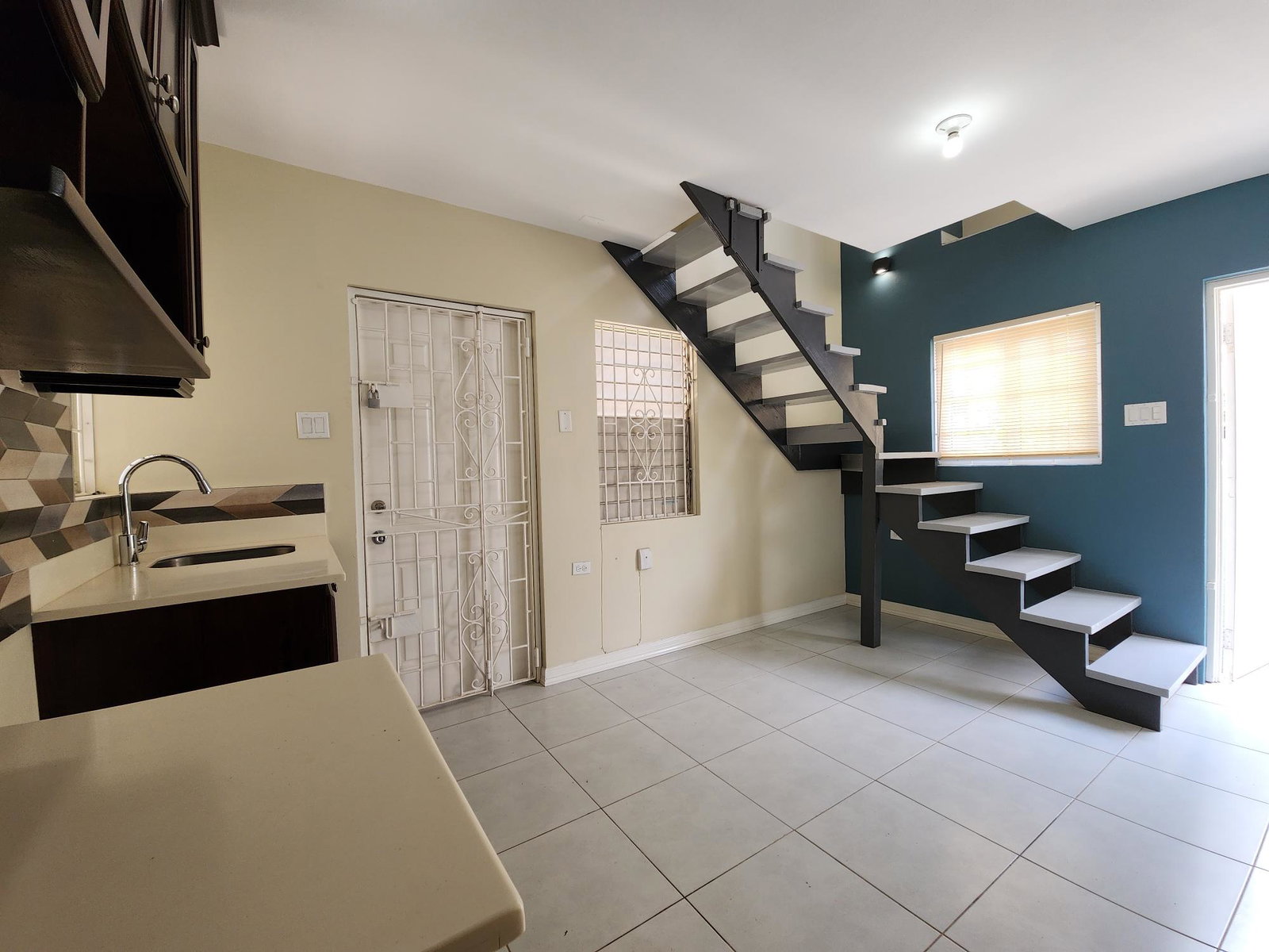 Fourth image of 2-18 Doreen Mews, Stadium Gar in Kingston 5, St. Andrew, Jamaica - property is For Rent