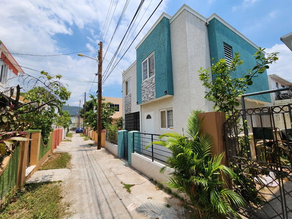 First image of 2-18 Doreen Mews, Stadium Gar in Kingston 5, St. Andrew, Jamaica - property is For Rent