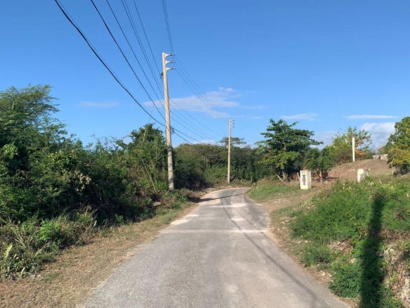 First image of Rosewell in Rosewell, Clarendon, Jamaica - property is For Sale