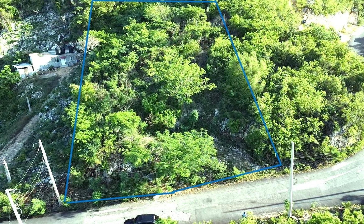 Twelfth image of 72 Tom Cringle Drive in Red Hills, St. Andrew, Jamaica - property is For Sale