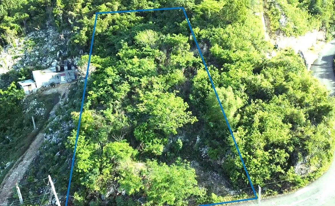 Thirteenth image of 72 Tom Cringle Drive in Red Hills, St. Andrew, Jamaica - property is For Sale