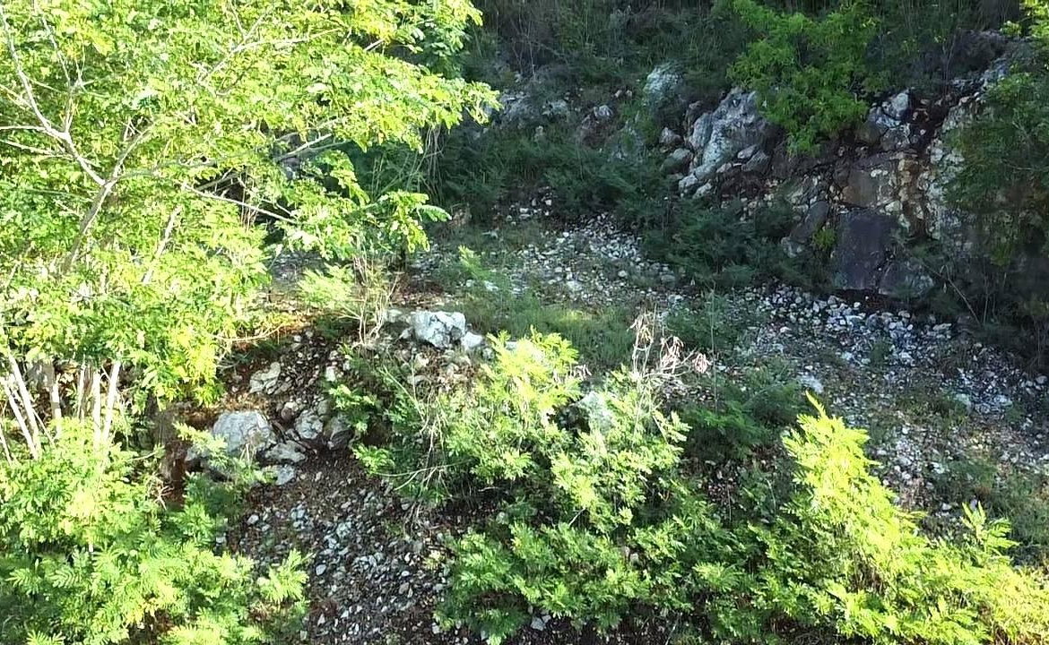 Fifth image of 72 Tom Cringle Drive in Red Hills, St. Andrew, Jamaica - property is For Sale