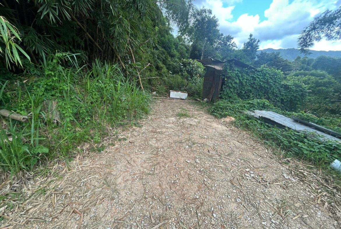 Fourth image of Cavaliers,st.andrew in Cavaliers P.A., St. Andrew, Jamaica - property is For Sale