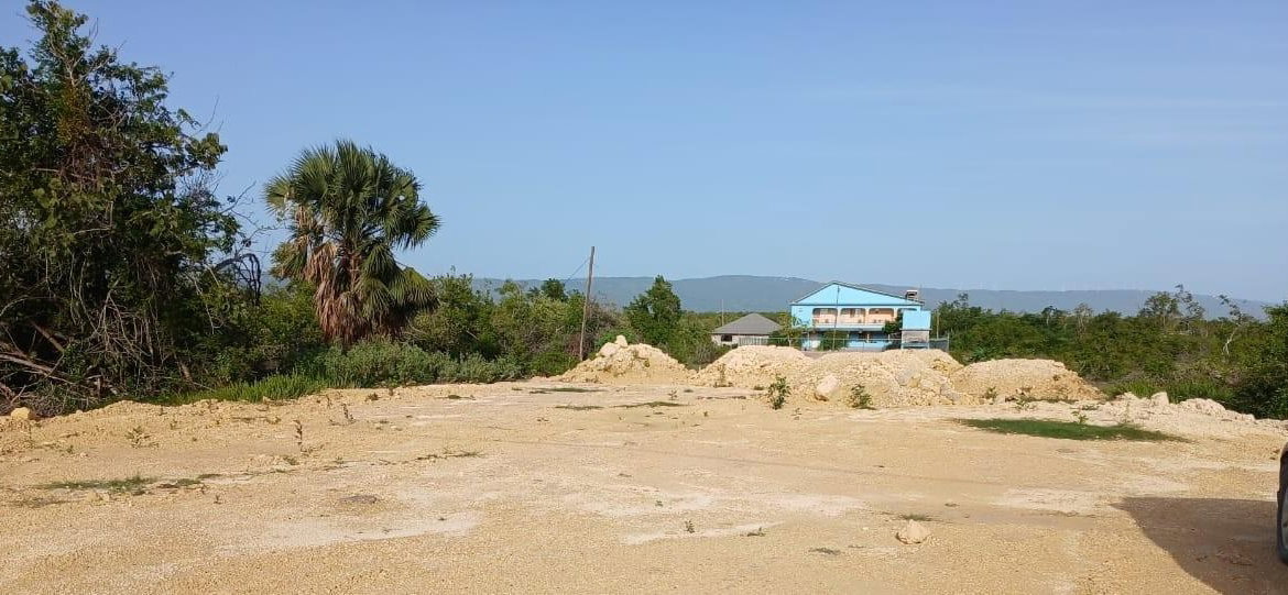 First image of Lot 120 Fullerswood St. Elizabeth in Fullerswood, St. Elizabeth, Jamaica - property is For Sale