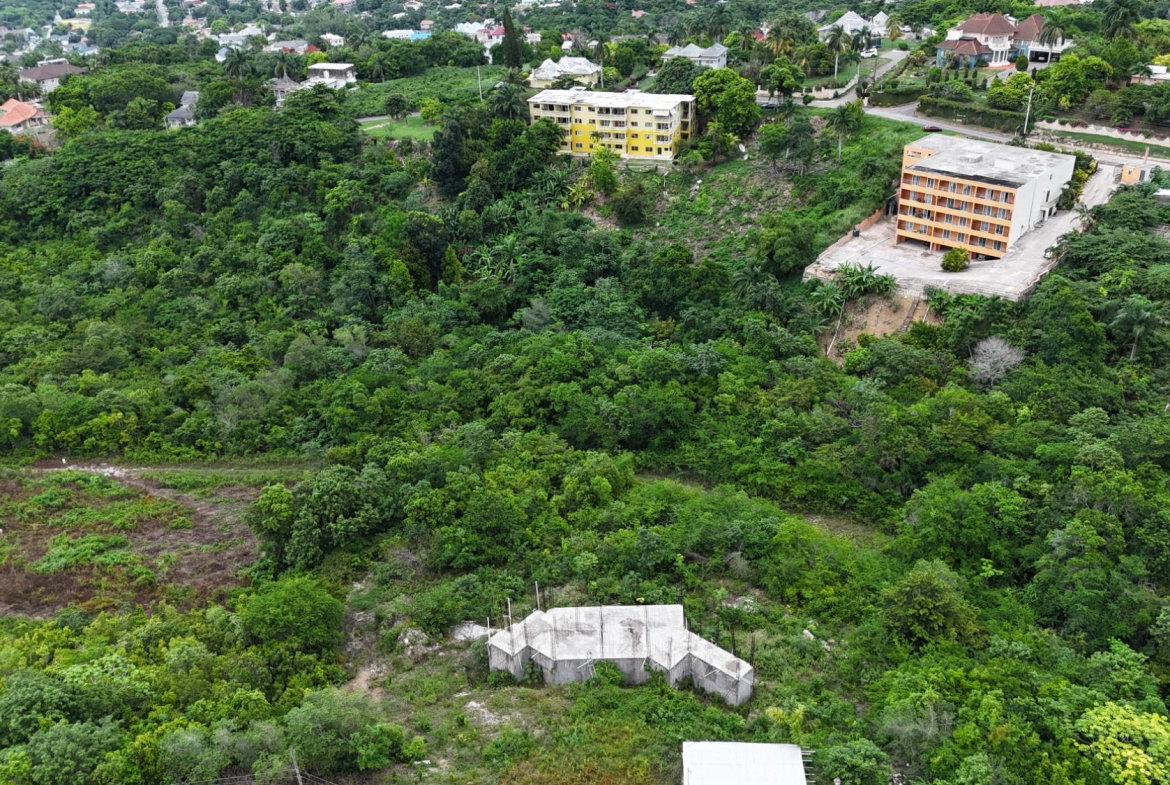Fifth image of 309 South Hartfield in Montego Bay, St. James, Jamaica - property is For Sale