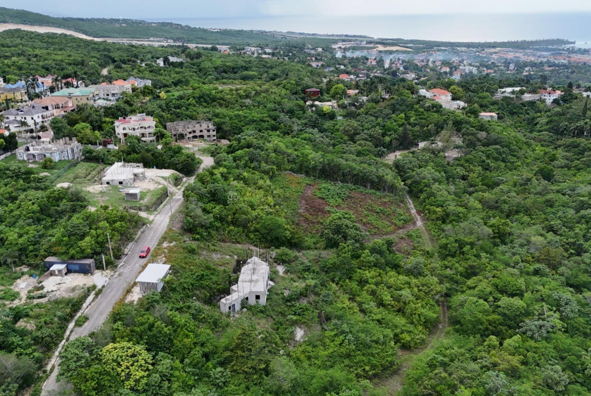 Sixth image of 309 South Hartfield in Montego Bay, St. James, Jamaica - property is For Sale