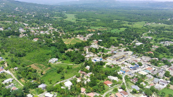 Fourteenth image of Trevmar Park in Santa Cruz, St. Elizabeth, Jamaica - property is For Sale