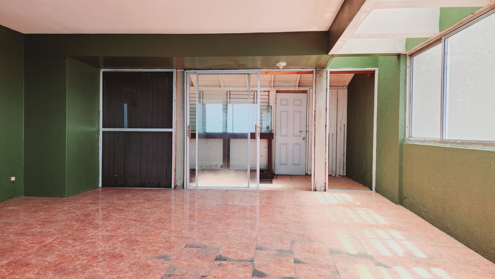 Twentieth image of Ph1-8 Ocean Boulevard, Kingston in KINGSTON, Kingston, Jamaica - property is For Sale