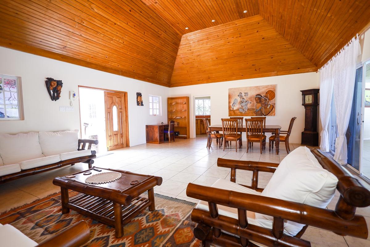 Sevilla-Retreat-Runaway-Bay-Luxury-Villa-for-Sale-in-St.-Ann-Jamaica Seventh image of Sevilla Retreat, Runaway in Runaway Bay, St. Ann, Jamaica - property is For Sale