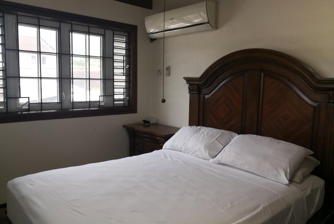 Fifteenth image of 8 Acadia Circle in Kingston 6, St. Andrew, Jamaica - property is For Rent
