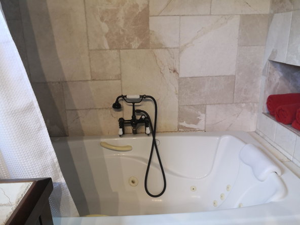 Nineteenth image of 8 Acadia Circle in Kingston 6, St. Andrew, Jamaica - property is For Rent