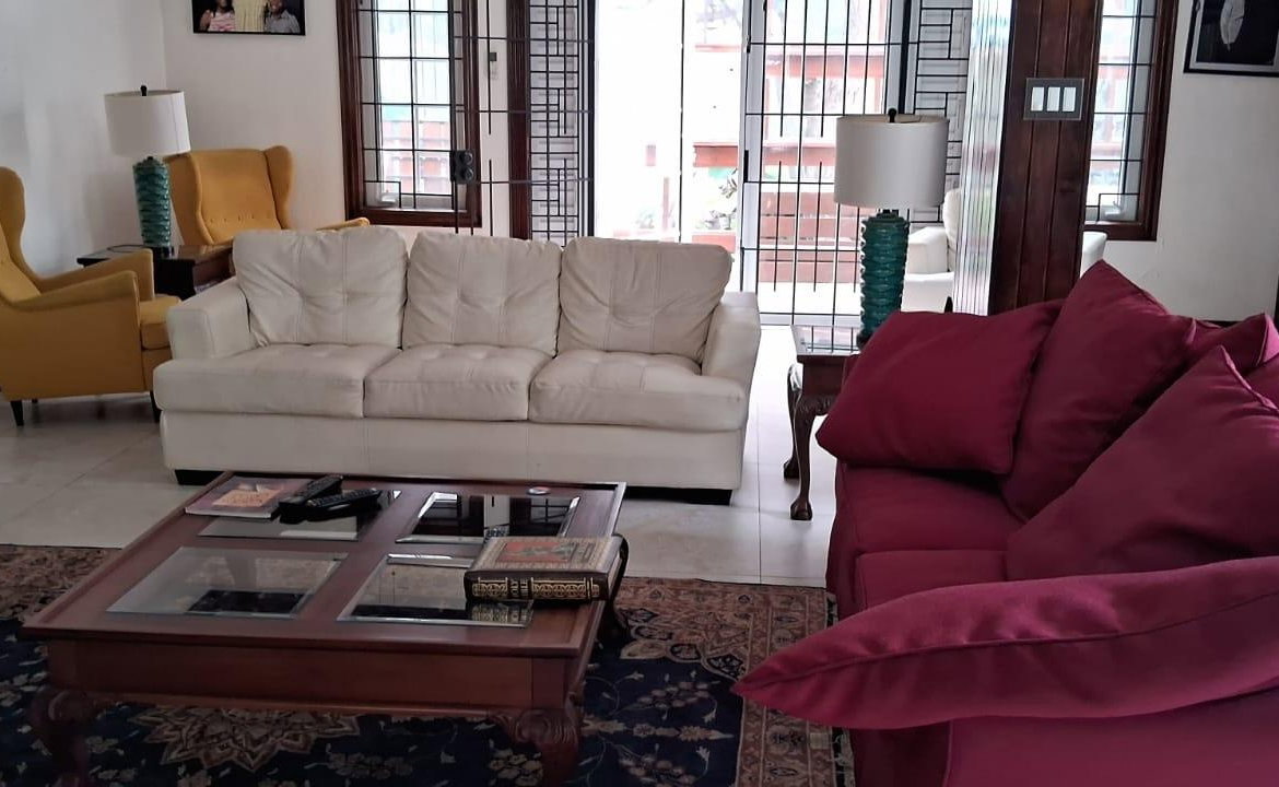 Fifth image of 8 Acadia Circle in Kingston 6, St. Andrew, Jamaica - property is For Rent