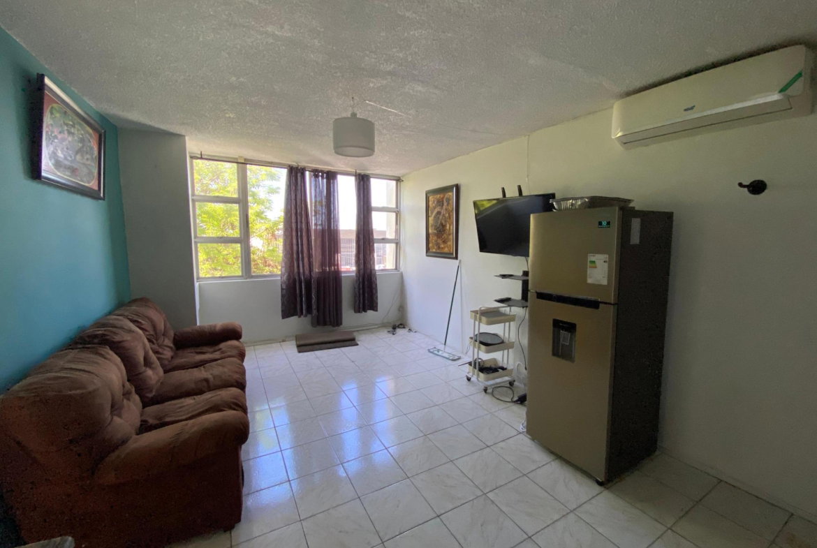 Third image of 306b-12-16 Oxford Road in Kingston 5, St. Andrew, Jamaica - property is For Rent