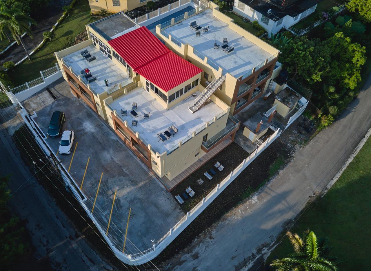 Third image of 15 Leaders Ave, Red Hills in Montego Bay, St. James, Jamaica - property is For Rent