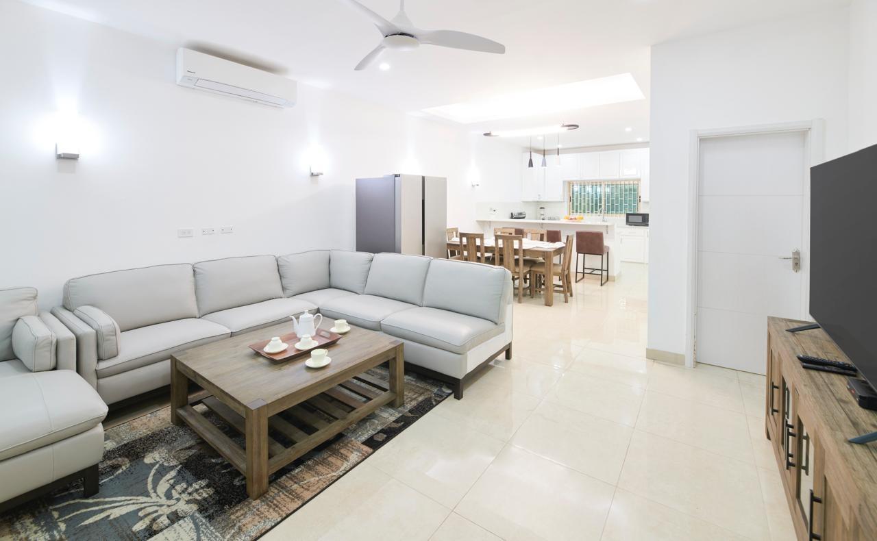 Fourth image of 15 Leaders Ave, Red Hills in Montego Bay, St. James, Jamaica - property is For Rent