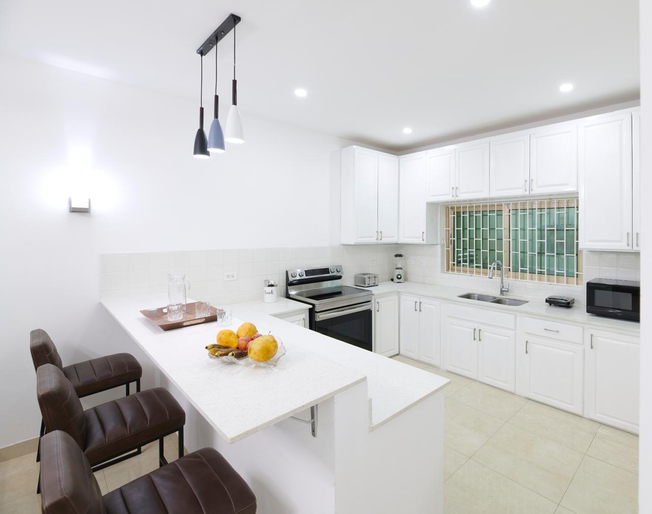 Sixth image of 15 Leaders Ave, Red Hills in Montego Bay, St. James, Jamaica - property is For Rent