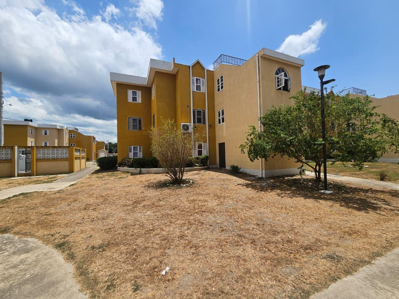 Spacious-2-Bed-Apartment-for-Sale-in-Union-Estate-St.-Catherine-Jamaica Eighth image of 2f5- Union Estate Phase 2 in Unions Estate, St. Catherine, Jamaica - property is For Sale