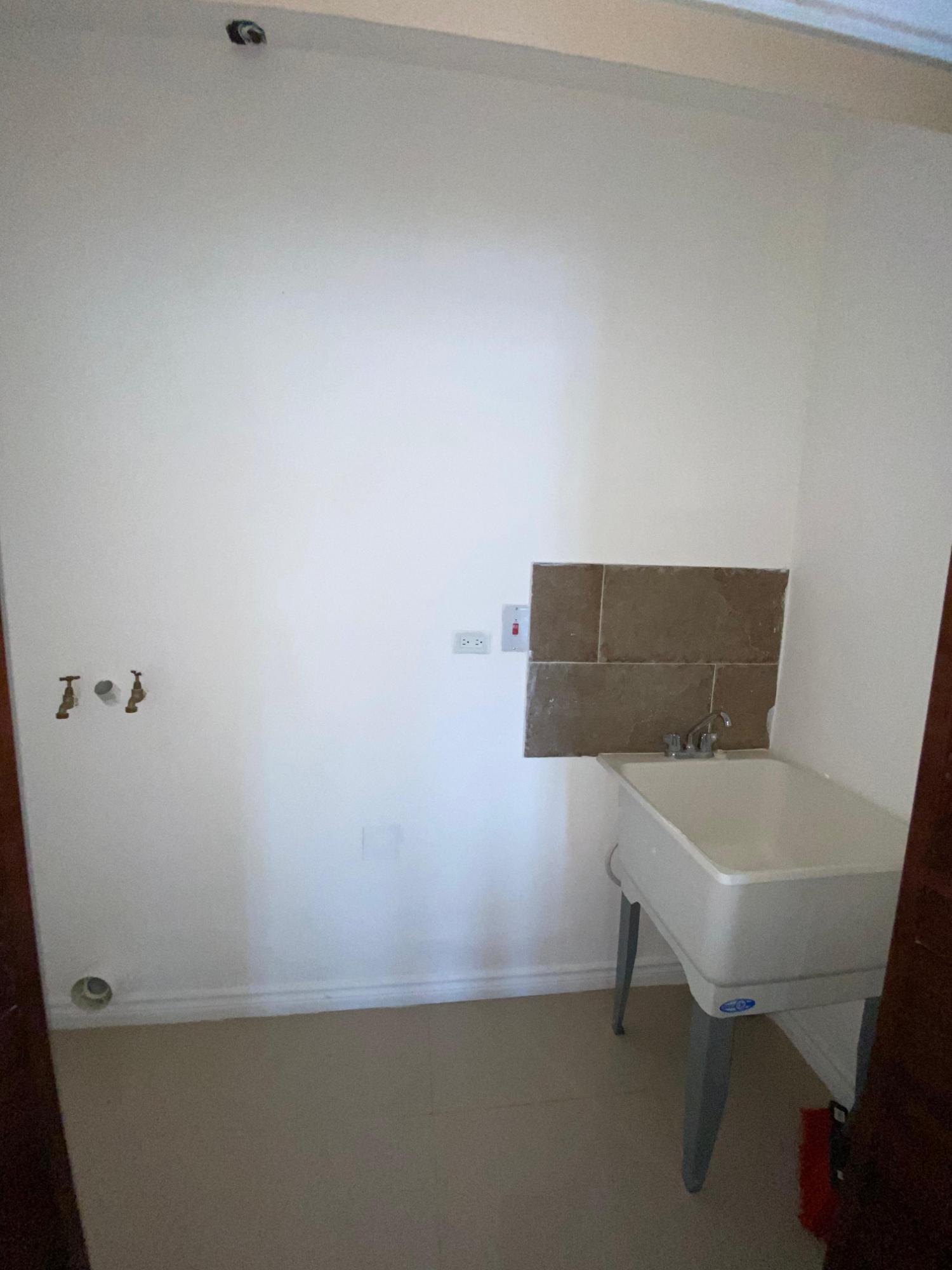 Spacious-3-Bed-3-Bath-Apartment-for-Rent-in-Kingston-Jamaica-12-1-Fairway-Avenue Fifteenth image of 12-1 Fairway Avenue, Kingston in Kingston 6, St. Andrew, Jamaica - property is For Rent