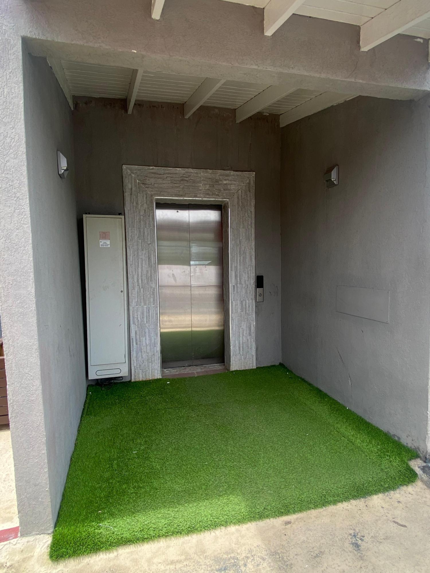 Spacious-3-Bed-3-Bath-Apartment-for-Rent-in-Kingston-Jamaica-12-1-Fairway-Avenue Twentieth image of 12-1 Fairway Avenue, Kingston in Kingston 6, St. Andrew, Jamaica - property is For Rent