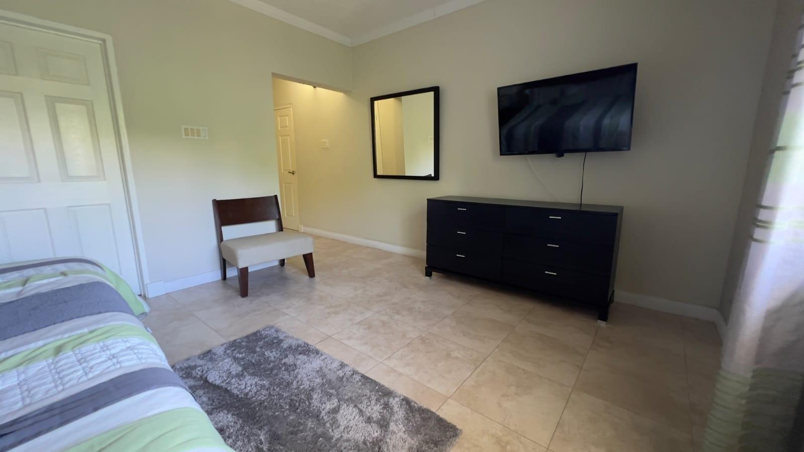 Eleventh image of 4-1c Tavistock Terrace, Kingst in Kingston 6, St. Andrew, Jamaica - property is For Rent