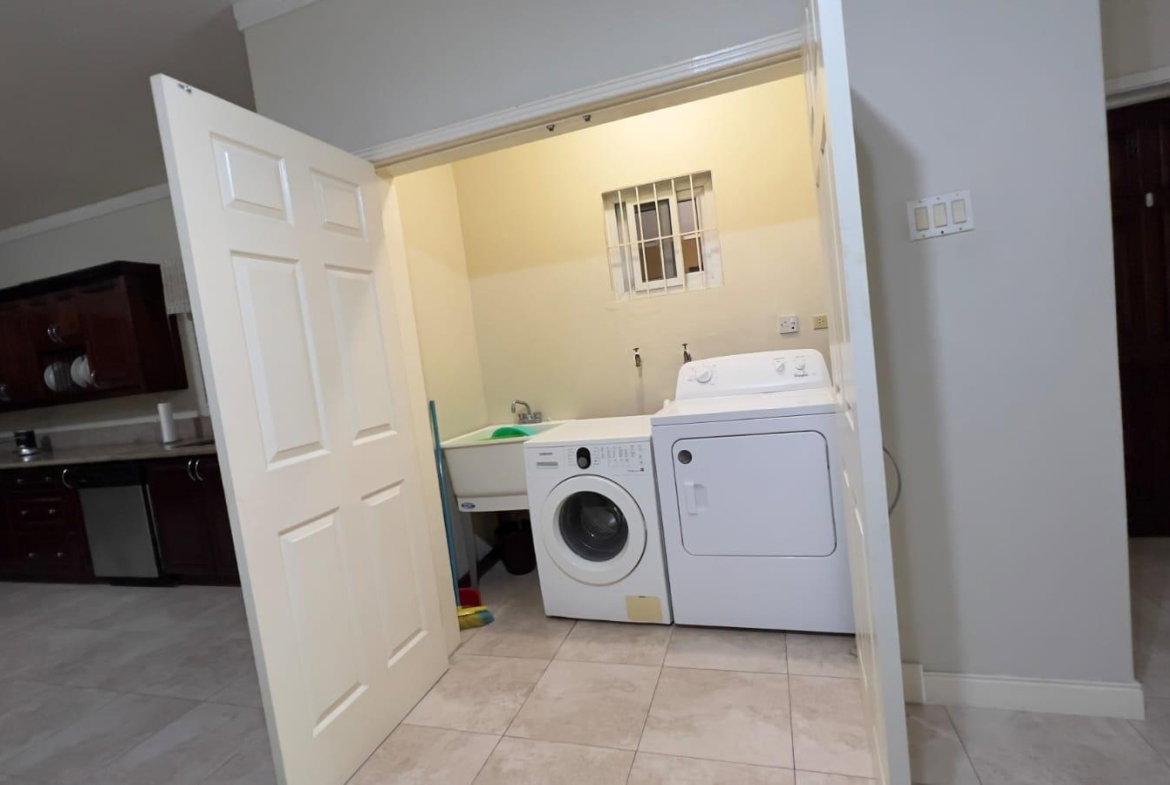 Twentieth image of 4-1c Tavistock Terrace, Kingst in Kingston 6, St. Andrew, Jamaica - property is For Rent