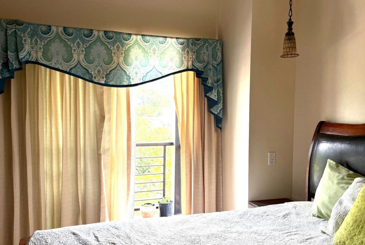 Eleventh image of Spathodia Avenue, Mona he in Kingston 6, St. Andrew, Jamaica - property is For Rent